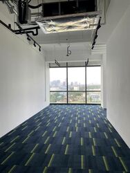 Woodlands Avenue 5 (D25), Office #568698211